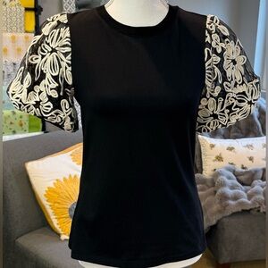 GARCIA Lace Sleeve Black T-Shirt Small